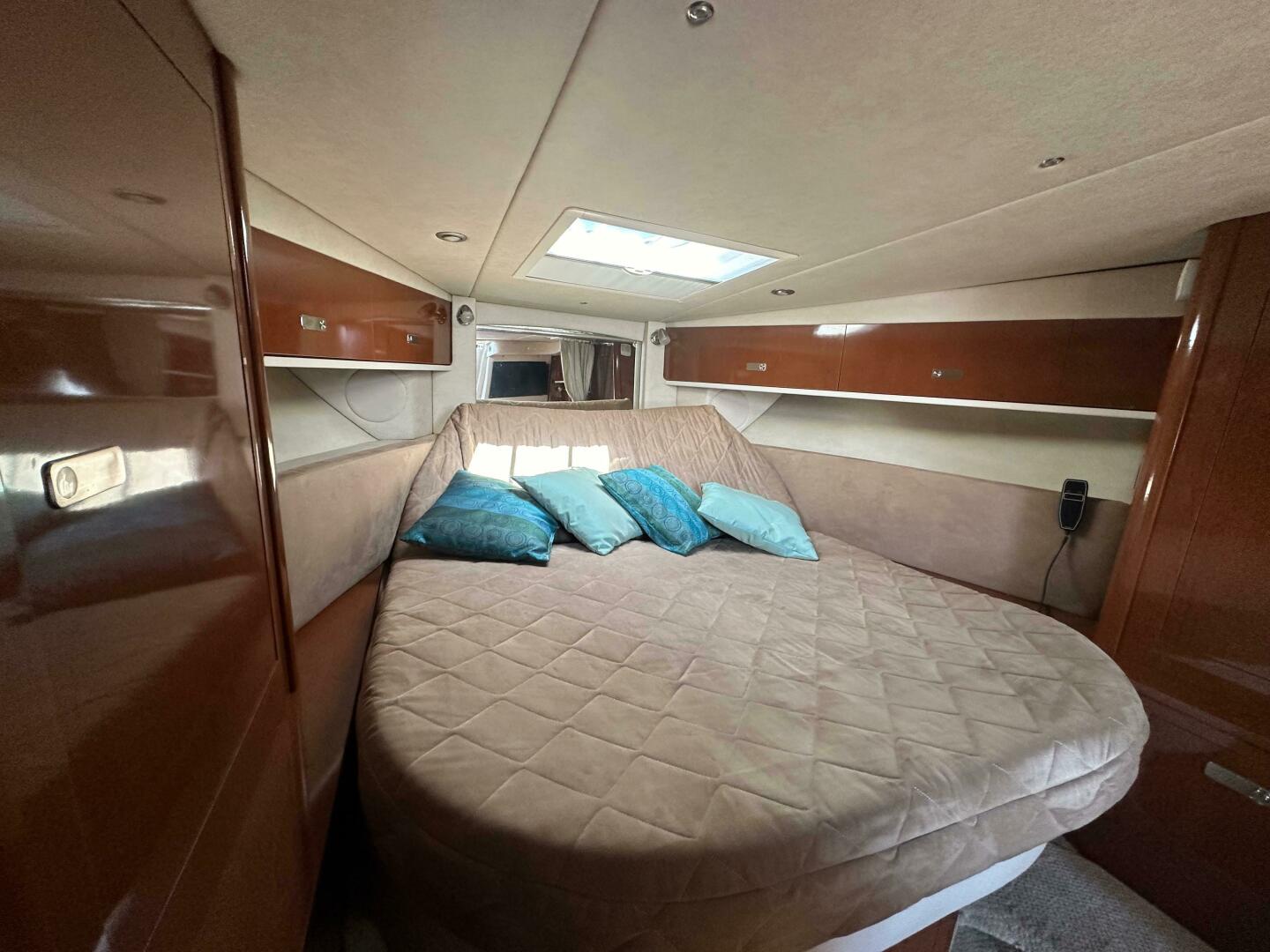 Slide: The Image of Sea Ray 350 Sundancer 2011 - 4301101