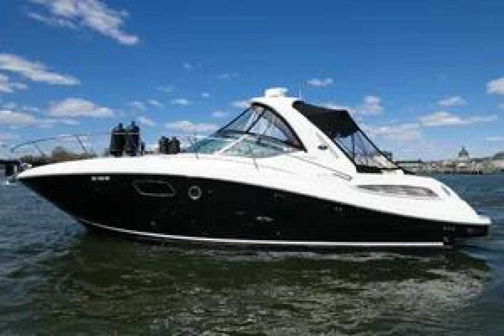 Slide: The Image of Sea Ray 350 Sundancer 2011 - 4301122