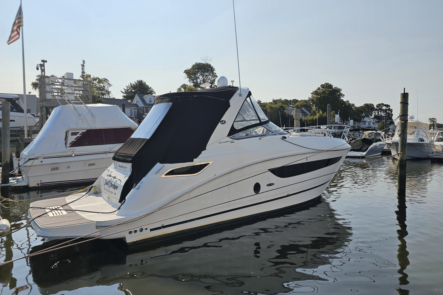 Slide: The Image of Sea Ray 350 SUNDANCER 2013 - 0