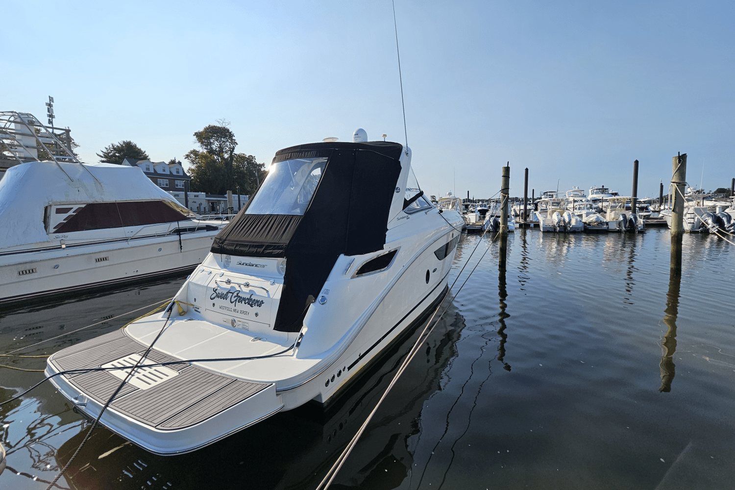 Slide: The Image of Sea Ray 350 SUNDANCER 2013 - 1
