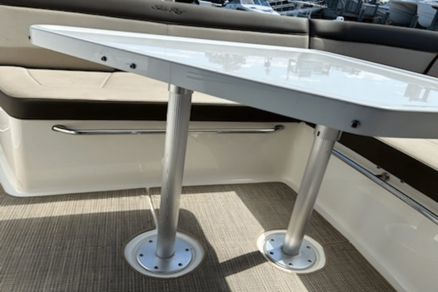 Slide: The Image of Sea Ray 350 SUNDANCER 2013 - 11