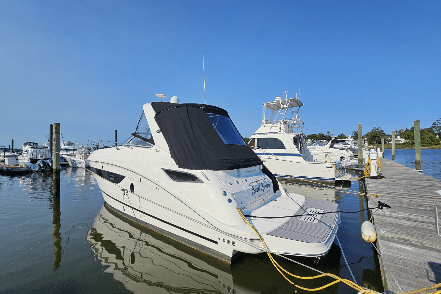 Slide: The Image of Sea Ray 350 SUNDANCER 2013 - 2