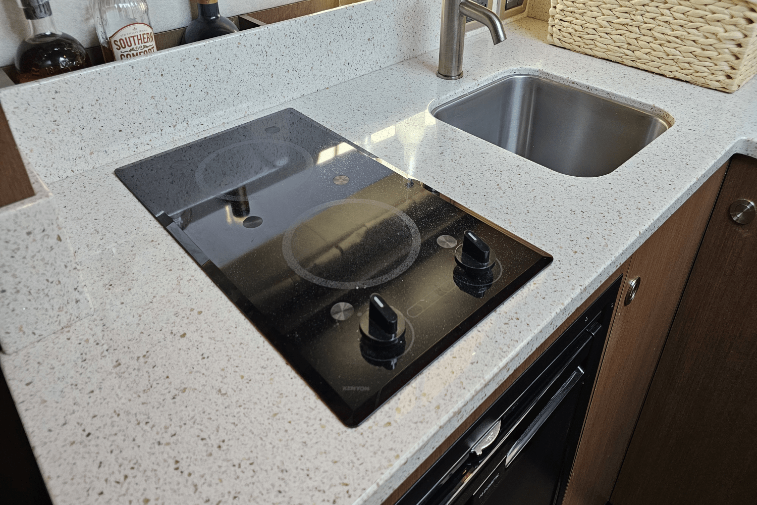 Slide: The Image of Sea Ray 350 SUNDANCER 2013 - 41