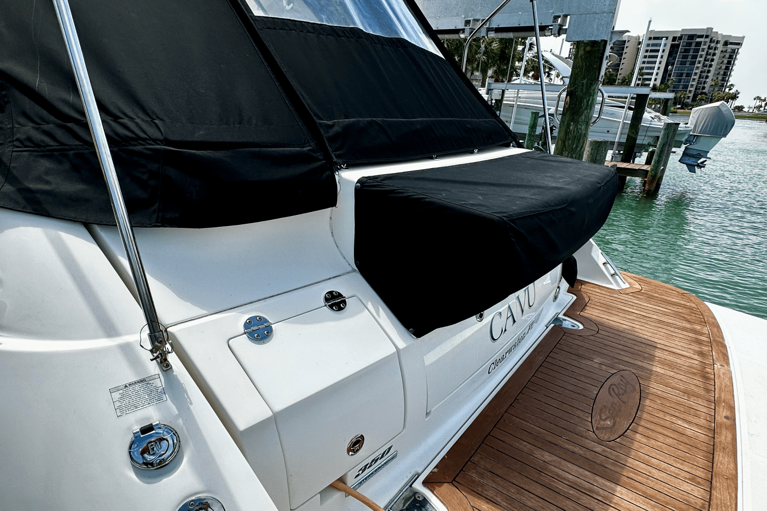 Slide: The Image of Sea Ray 350 SUNDANCER 2014 - 8