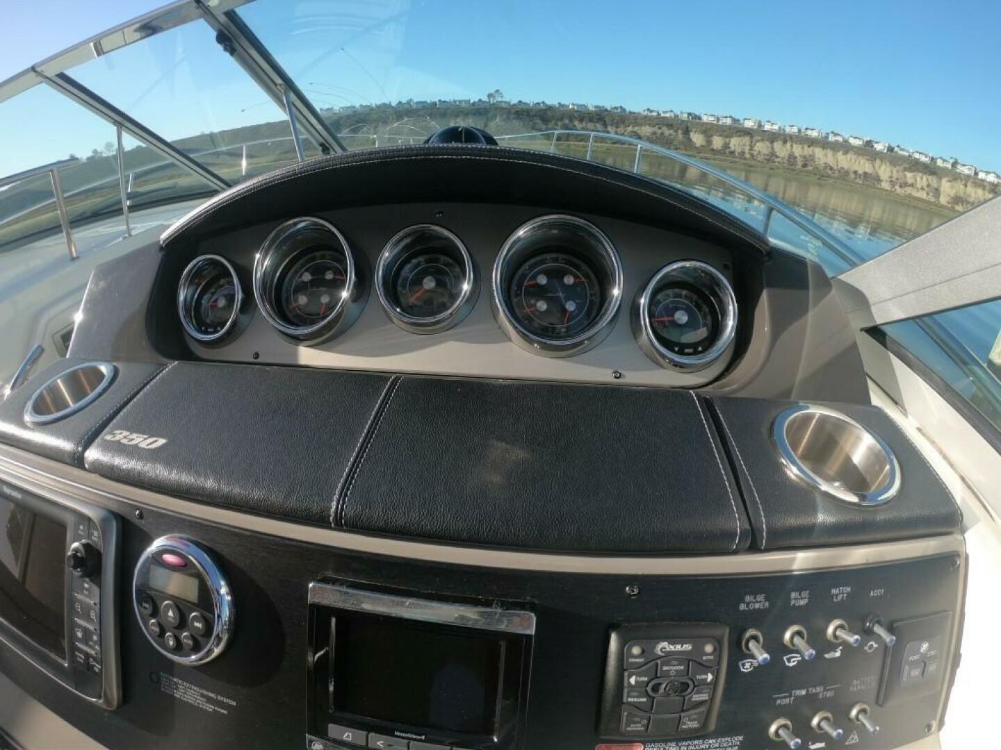 Slide: The Image of Sea Ray 350 Sundancer 2015 - 4968711