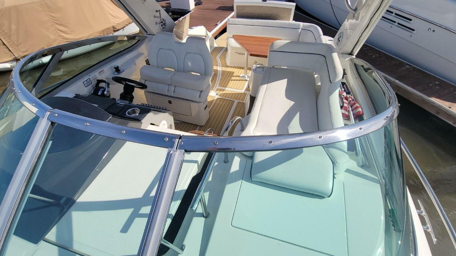 Slide: The Image of Sea Ray 350 Sundancer 2015 - 5042861
