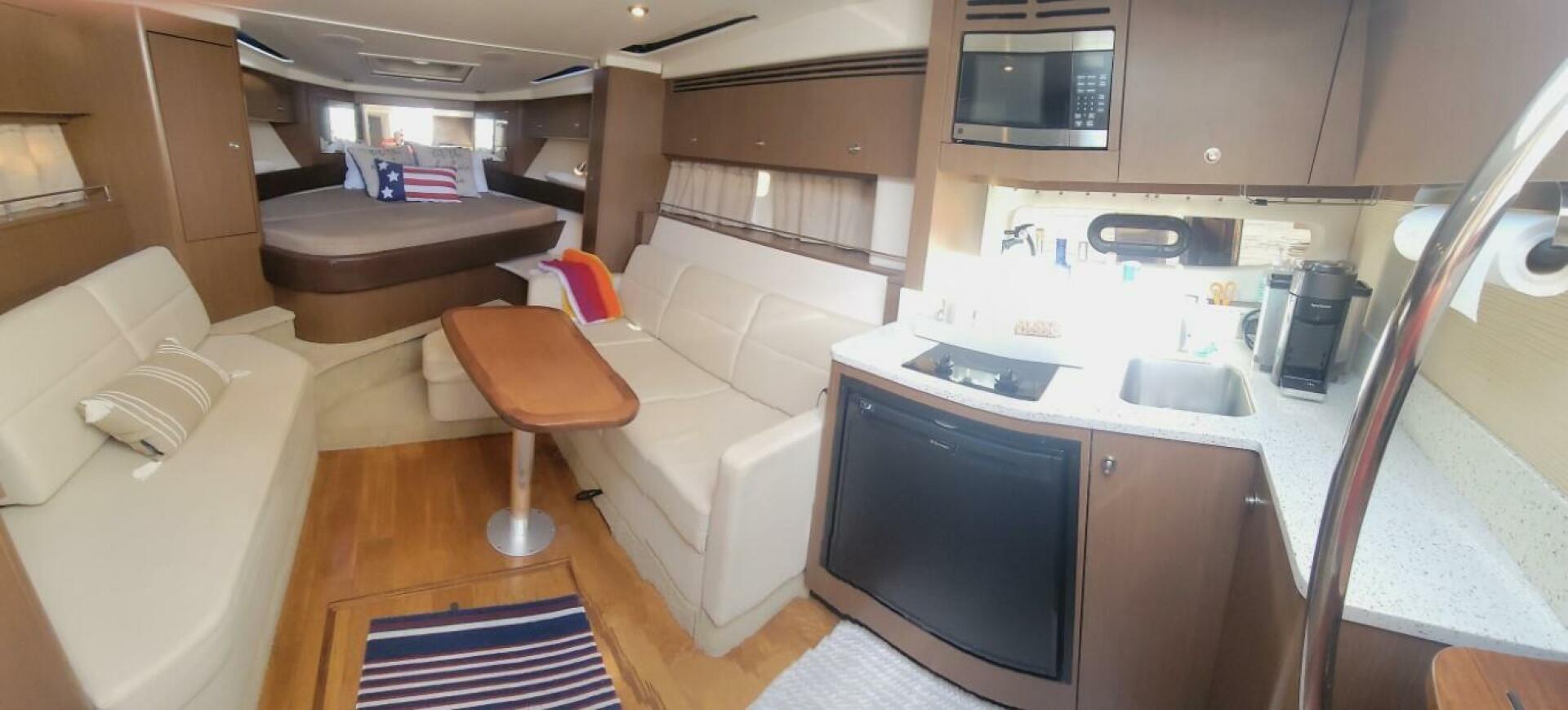 Slide: The Image of Sea Ray 350 Sundancer 2015 - 5042866