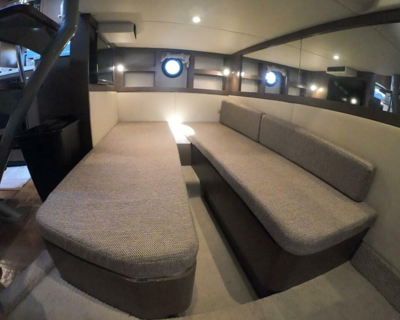 Slide: The Image of Sea Ray 350 Sundancer 2015 - 4968718