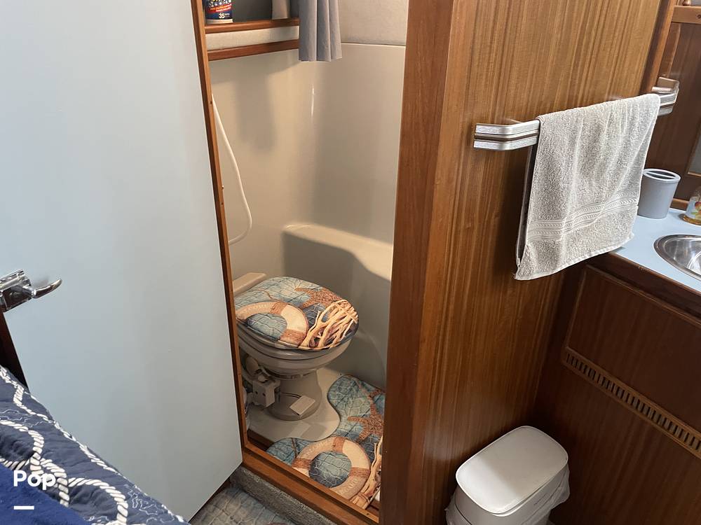 Slide: The Image of Sea Ray 360 aft cabin 1987 - 14633708