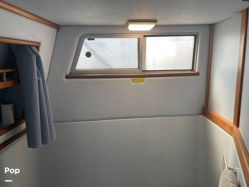 Slide: The Image of Sea Ray 360 aft cabin 1987 - 14633711