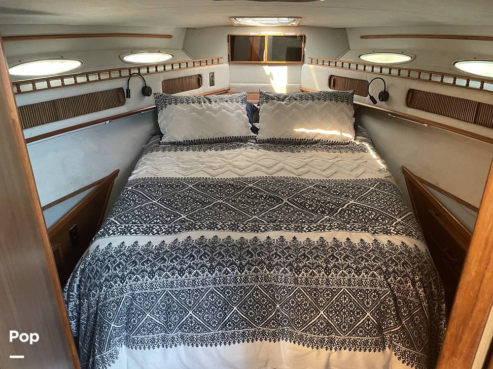 Slide: The Image of Sea Ray 360 aft cabin 1987 - 14633591