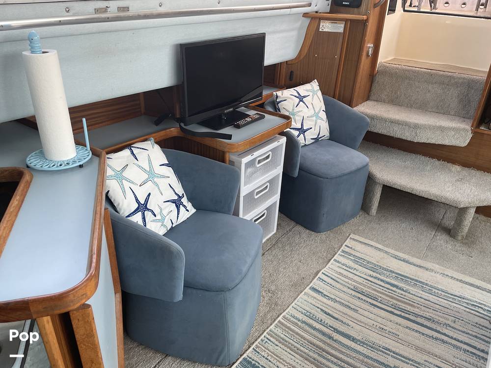 Slide: The Image of Sea Ray 360 aft cabin 1987 - 14633672