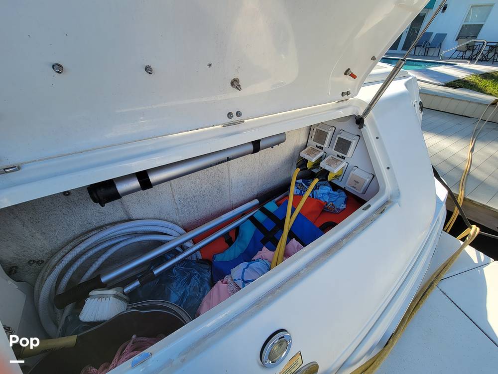 Slide: The Image of Sea Ray 360 Sundancer 2002 - 13305414
