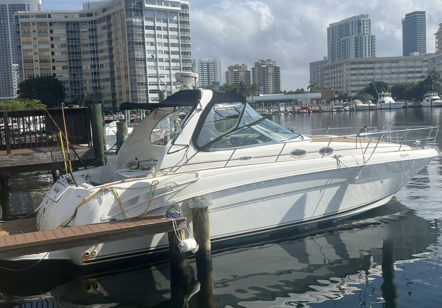 Slide: The Image of Sea Ray 360 Sundancer 2002 - 4965215