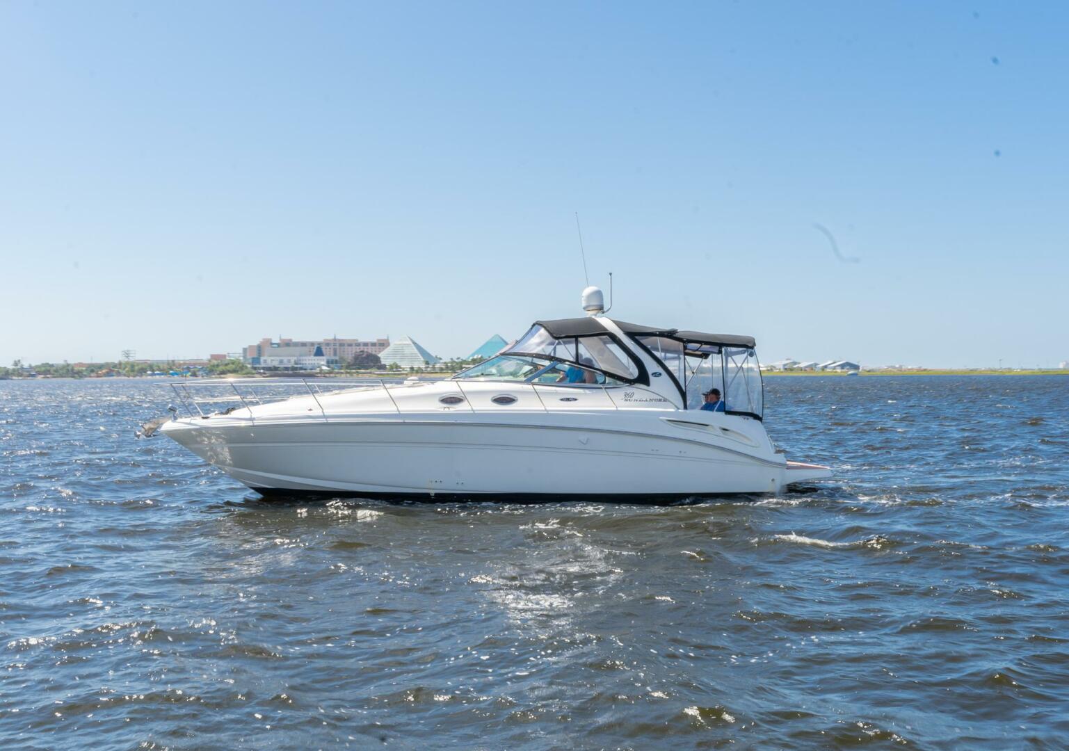 Slide: The Image of 2003 Sea Ray 360 Sundancer - 3861899
