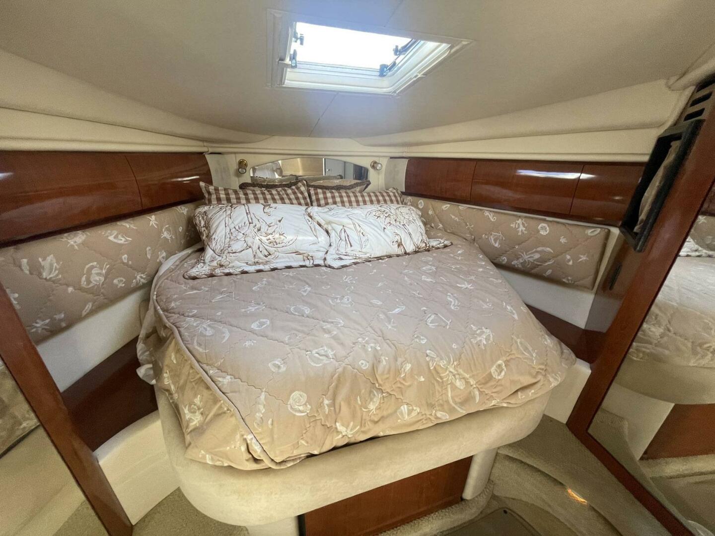 Slide: The Image of Sea Ray 360 Sundancer 2003 - 4965076
