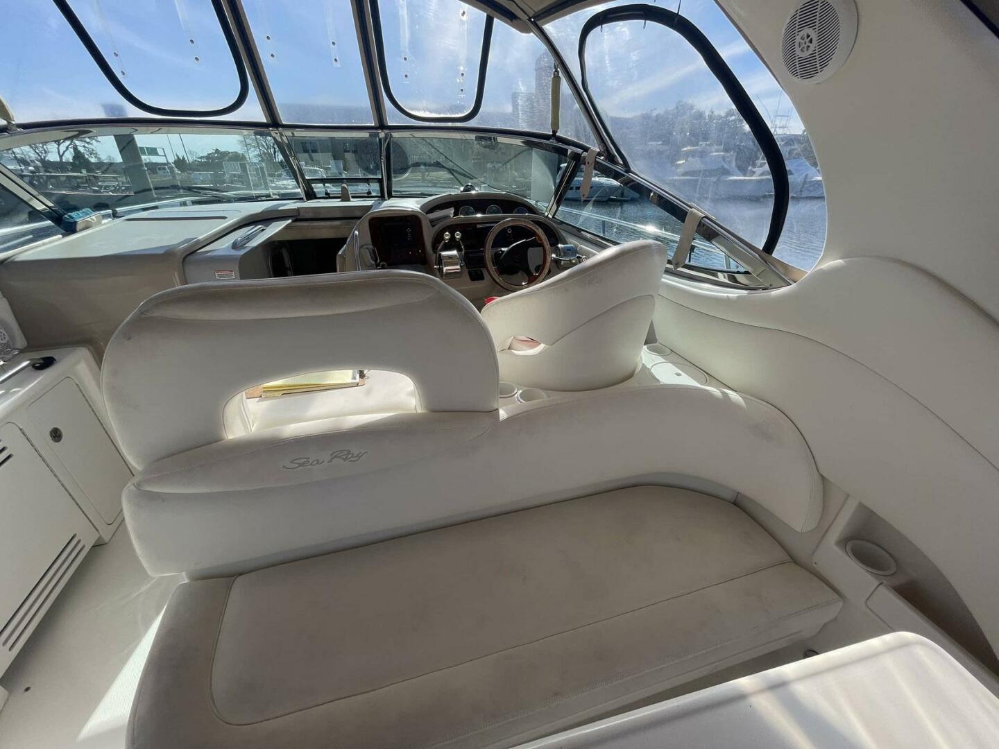 Slide: The Image of Sea Ray 360 Sundancer 2003 - 4965087