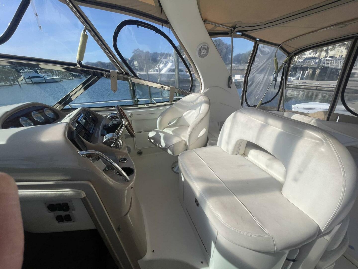 Slide: The Image of Sea Ray 360 Sundancer 2003 - 4965088