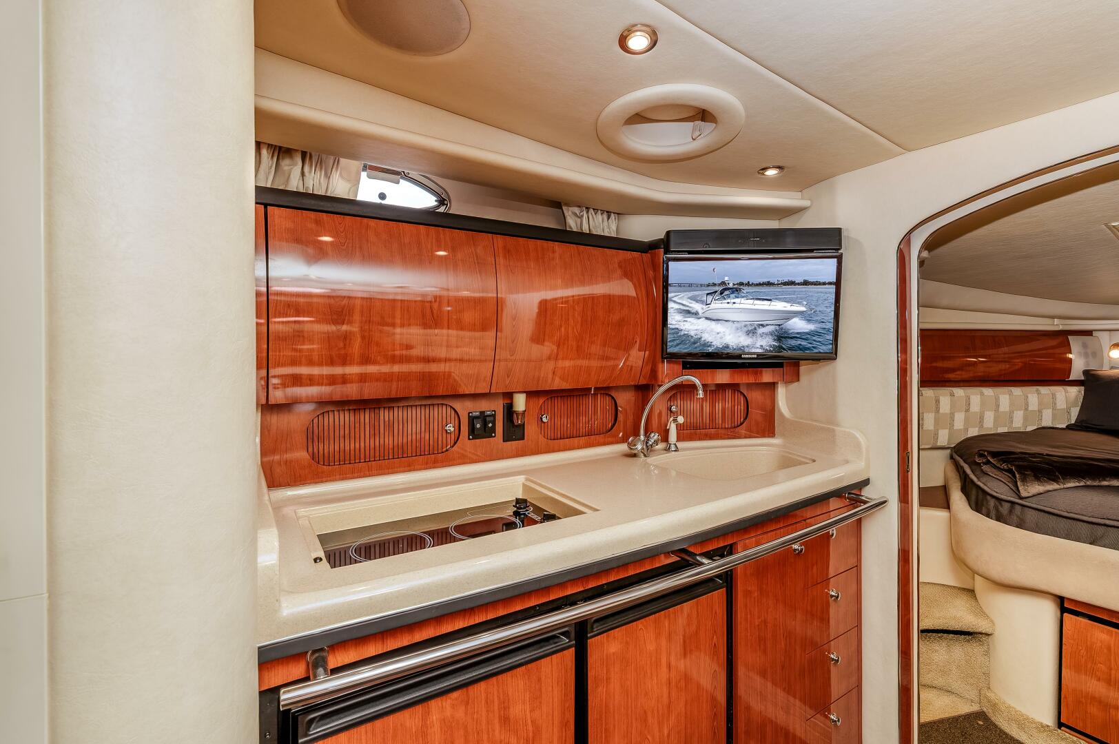 Slide: The Image of Sea Ray 360 Sundancer 2003 - 5259008