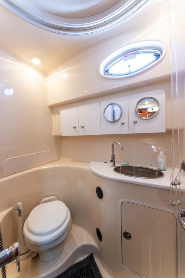 Slide: The Image of 2003 Sea Ray 360 Sundancer - 3861892