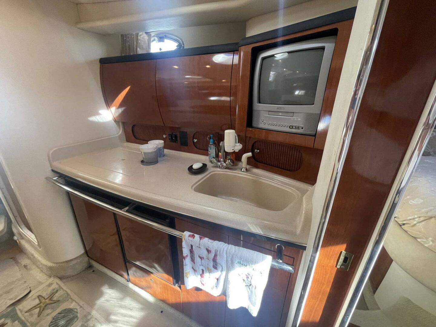 Slide: The Image of Sea Ray 360 Sundancer 2003 - 4965071