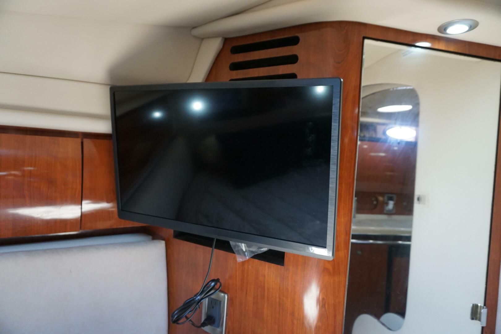 Slide: The Image of 2004 36 Sea Ray 360 Sundancer No Name TV's (1) - 4596742
