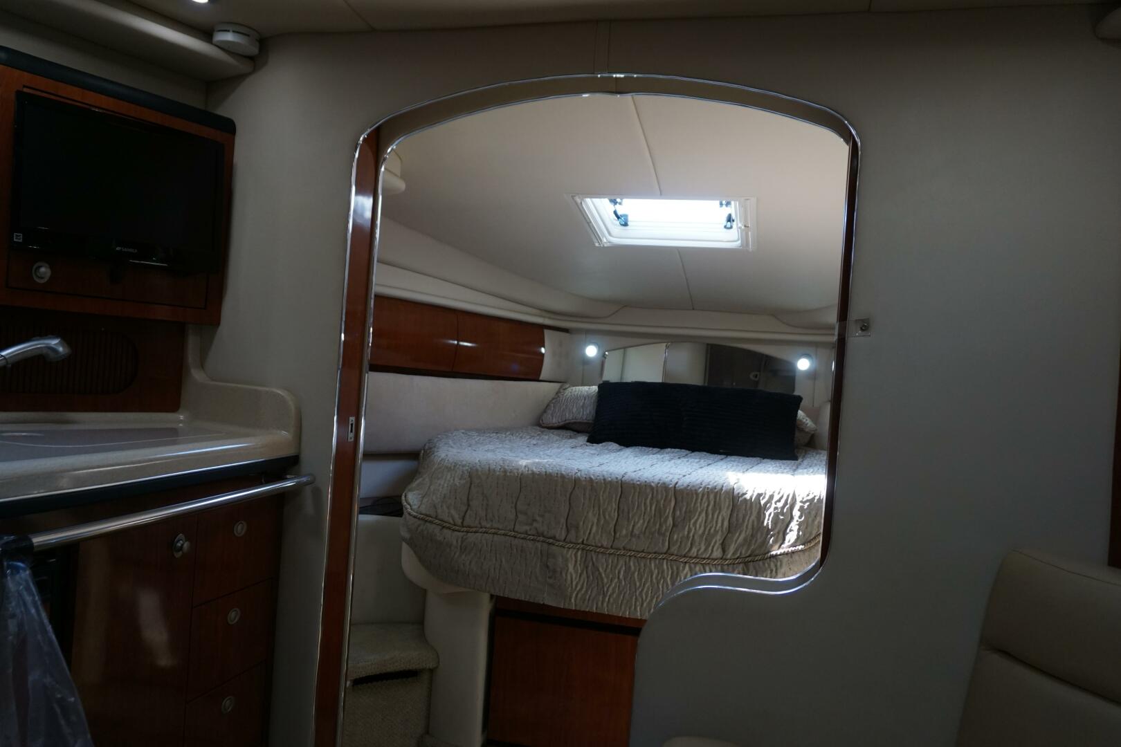 Slide: The Image of 2004 36 Sea Ray 360 Sundancer No Name Forward Berth (1) - 4596748