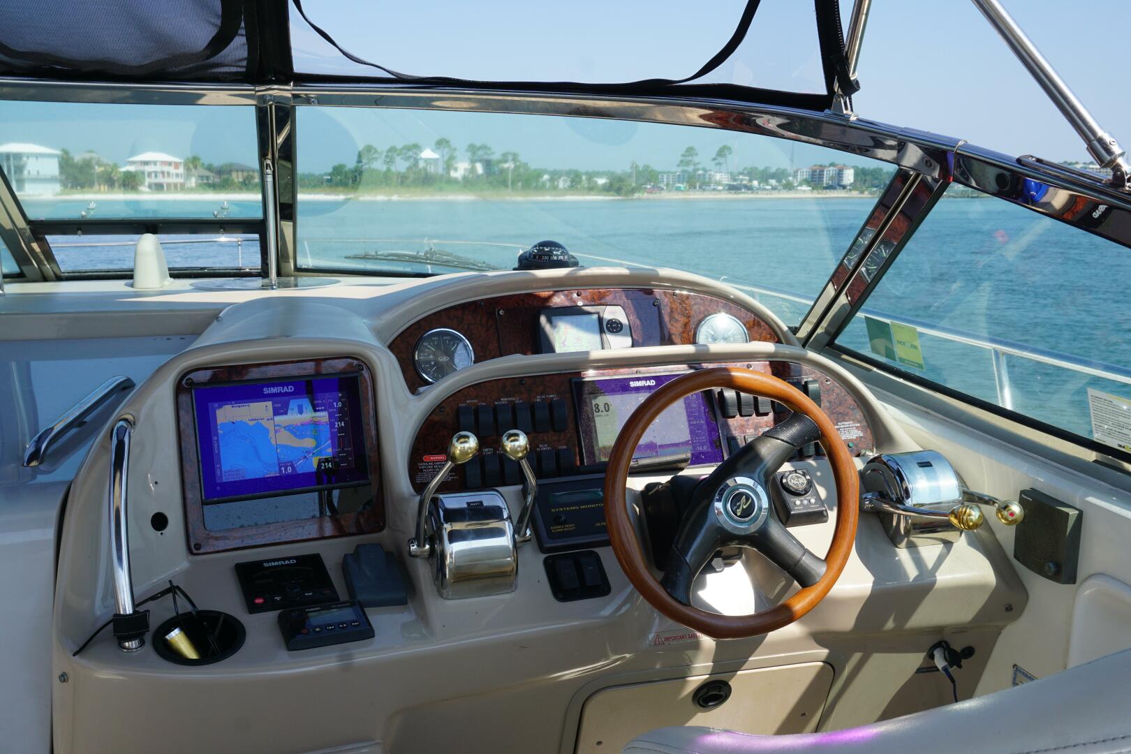 Slide: The Image of 2004 36 Sea Ray 360 Sundancer No Name Helm (2) - 4596756
