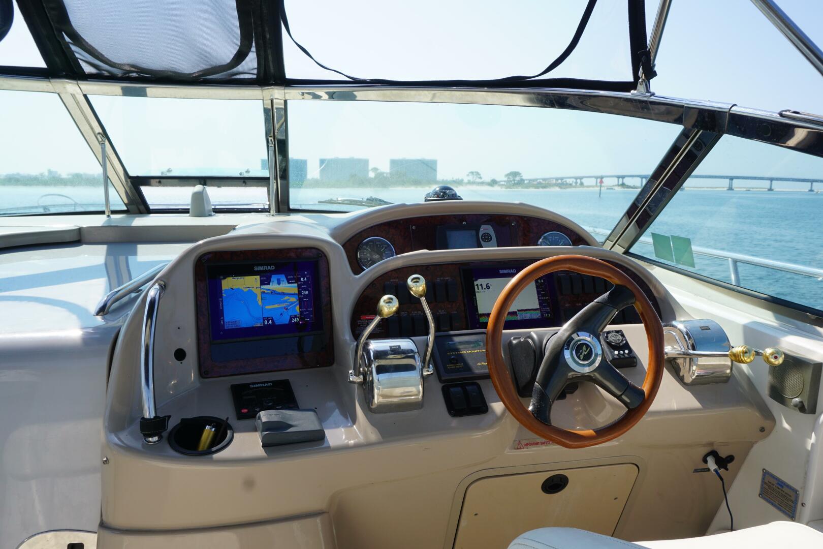 Slide: The Image of 2004 36 Sea Ray 360 Sundancer No Name Helm (1) - 4596754