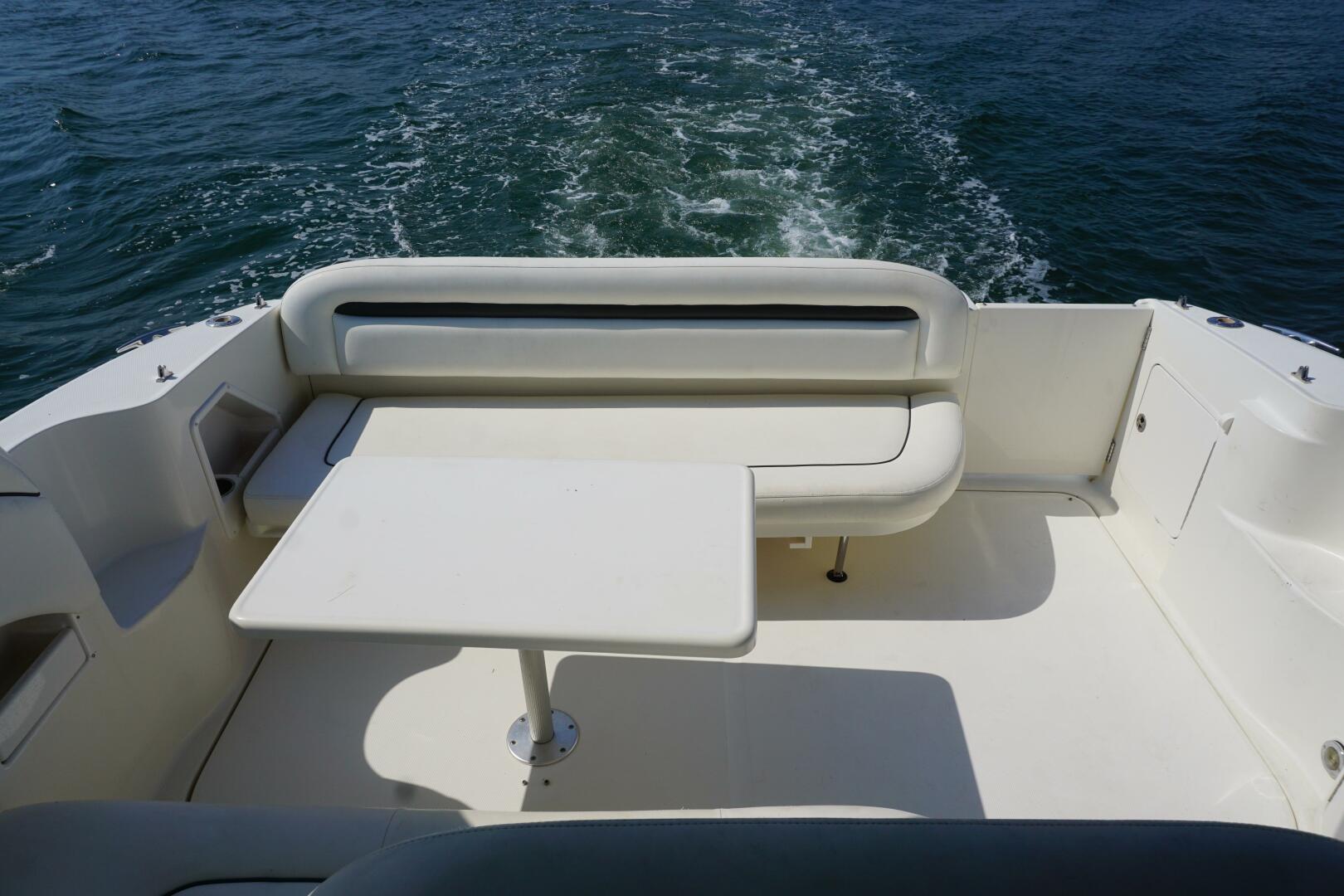 Slide: The Image of 2004 36 Sea Ray 360 Sundancer No Name Cockpit (3) - 4596766