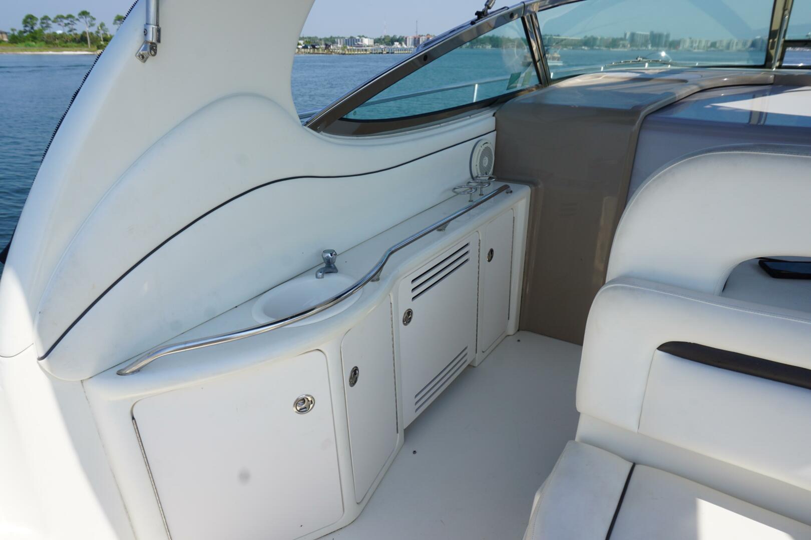 Slide: The Image of 2004 36 Sea Ray 360 Sundancer No Name Cockpit (8) - 4596774