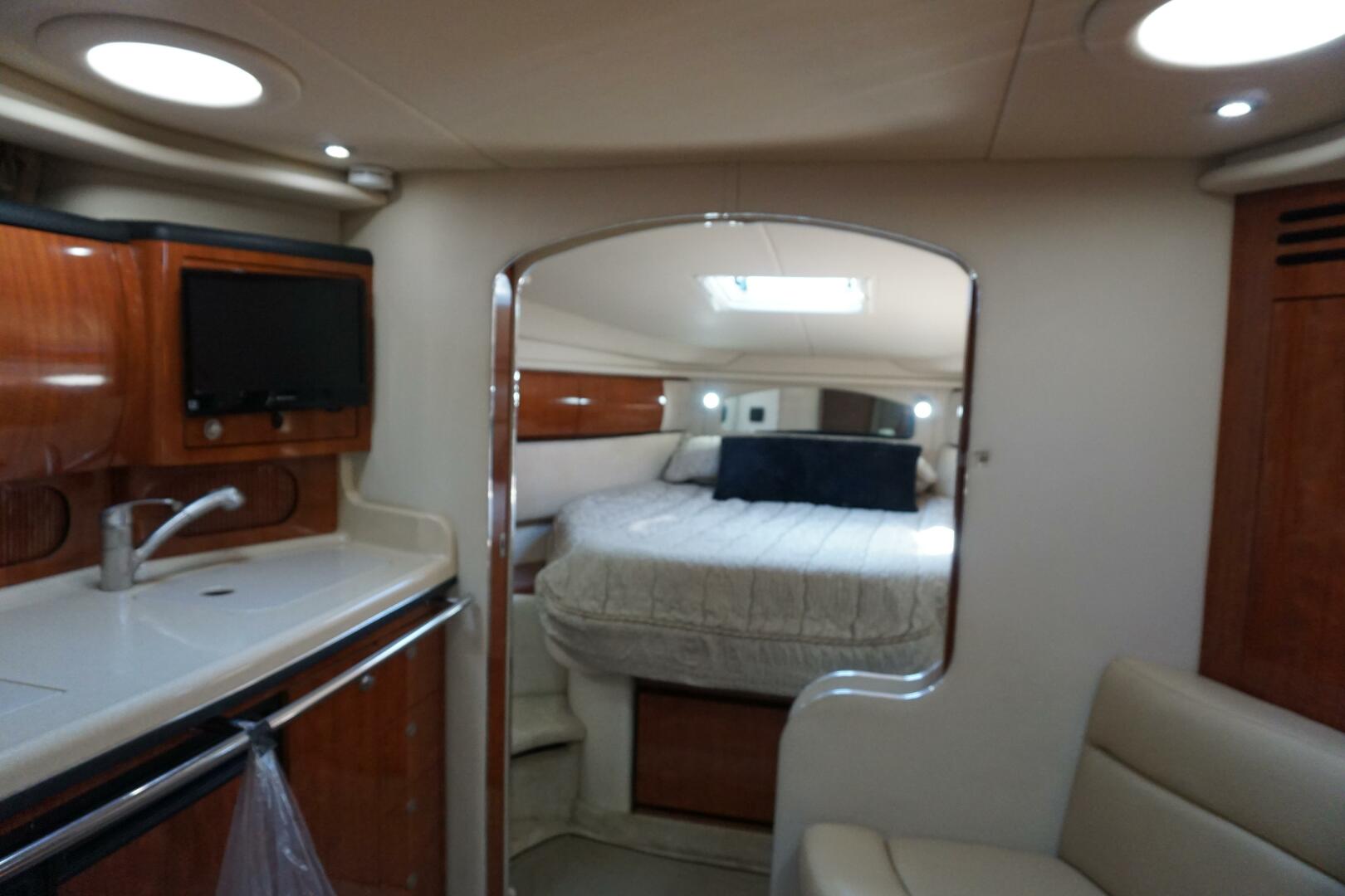 Slide: The Image of 2004 36 Sea Ray 360 Sundancer No Name Salon - 4596733