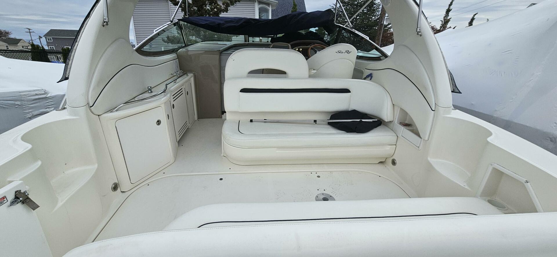 Slide: The Image of Sea Ray 360 Sundancer 2005 - 5263570