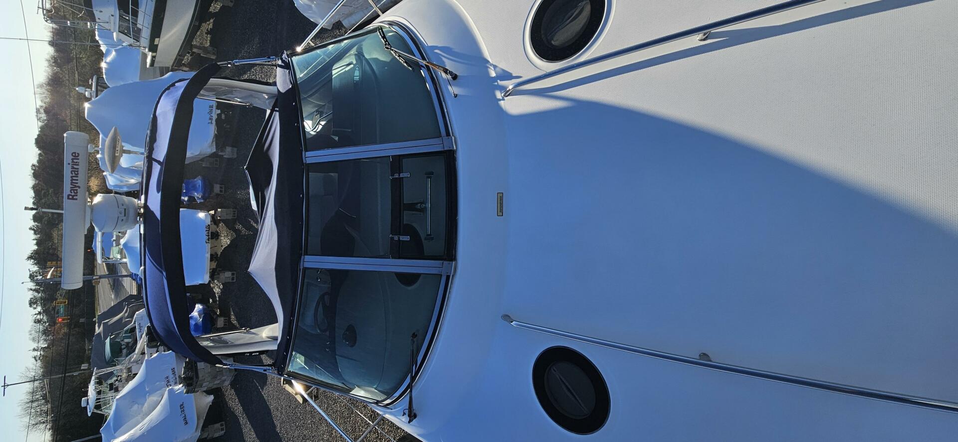 Slide: The Image of Sea Ray 360 Sundancer 2005 - 5263569