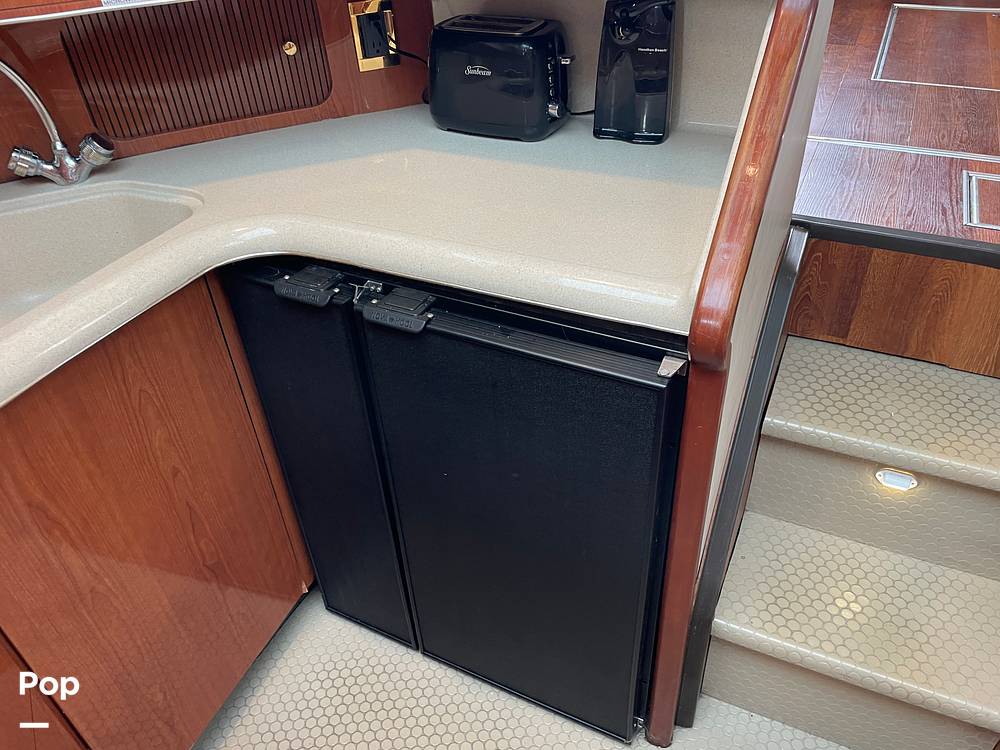 Slide: The Image of Sea Ray 370 Aft Cabin 1999 - 14584379
