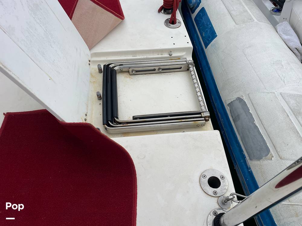 Slide: The Image of Sea Ray 370 Aft Cabin 1999 - 14584292