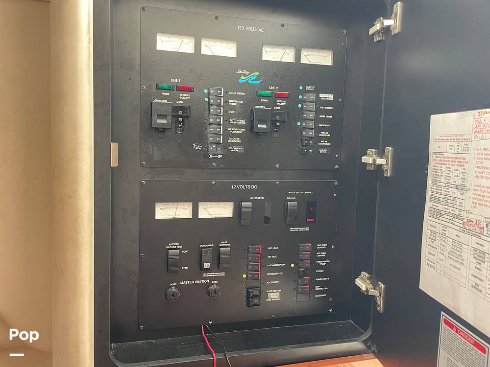 Slide: The Image of Sea Ray 370 Aft Cabin 1999 - 14584251