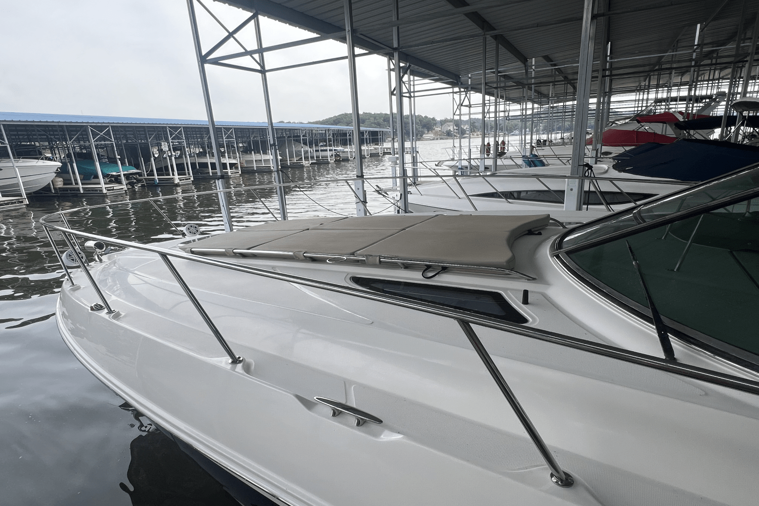 Slide: The Image of Sea Ray 370 DA-SD 2014 - 6