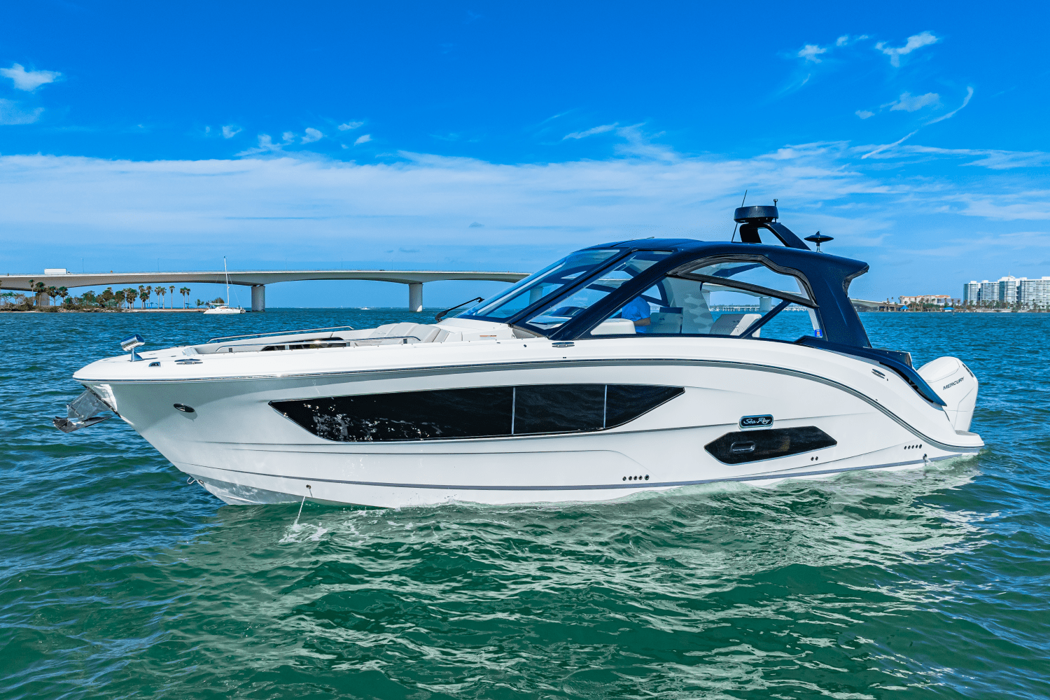 Slide: The Image of Sea Ray 370DA OB 2024 - 1