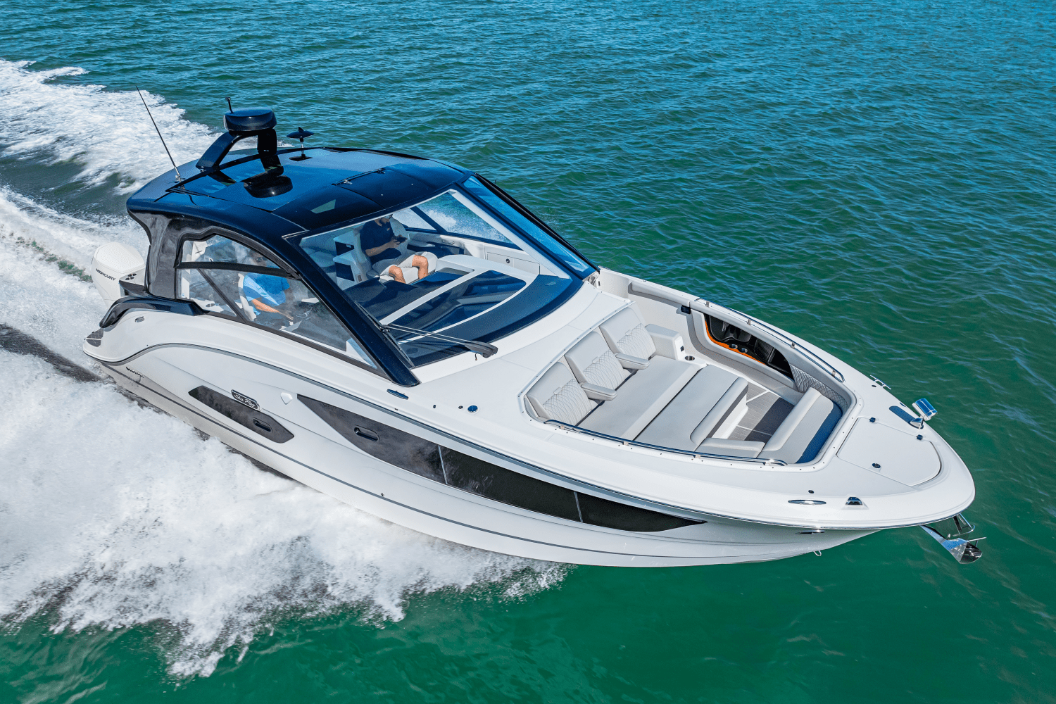 Slide: The Image of Sea Ray 370DA OB 2024 - 20