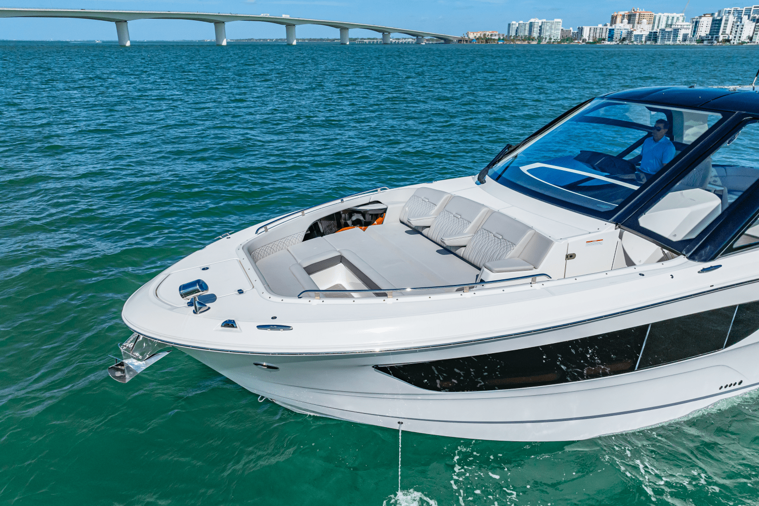 Slide: The Image of Sea Ray 370DA OB 2024 - 3