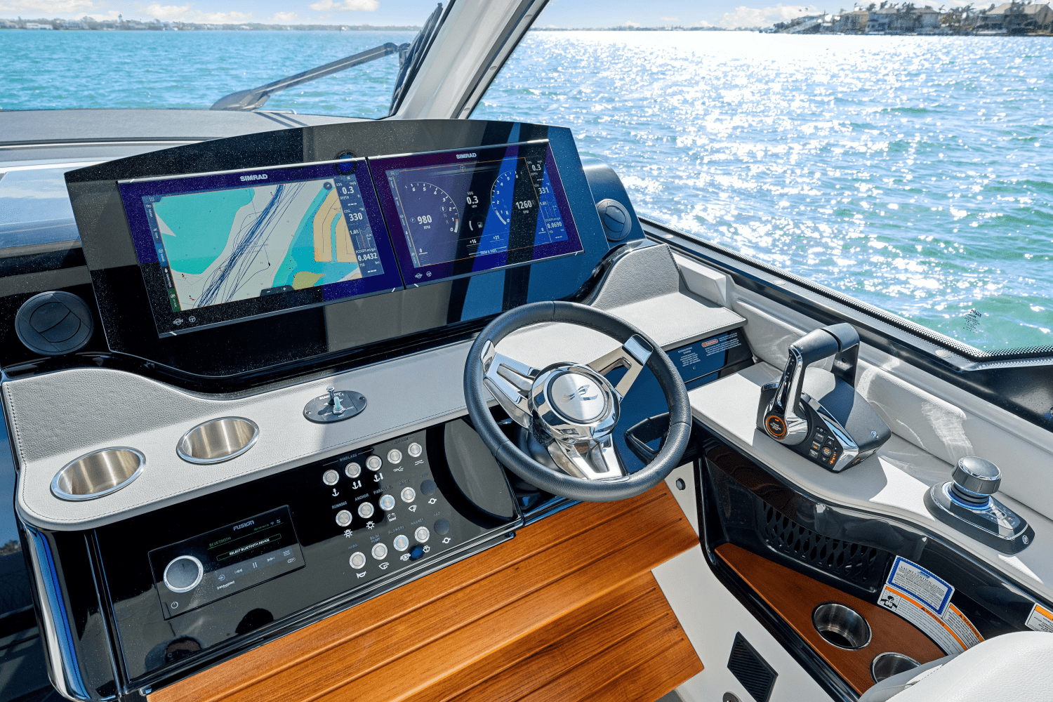 Slide: The Image of Sea Ray 370DA OB 2024 - 45