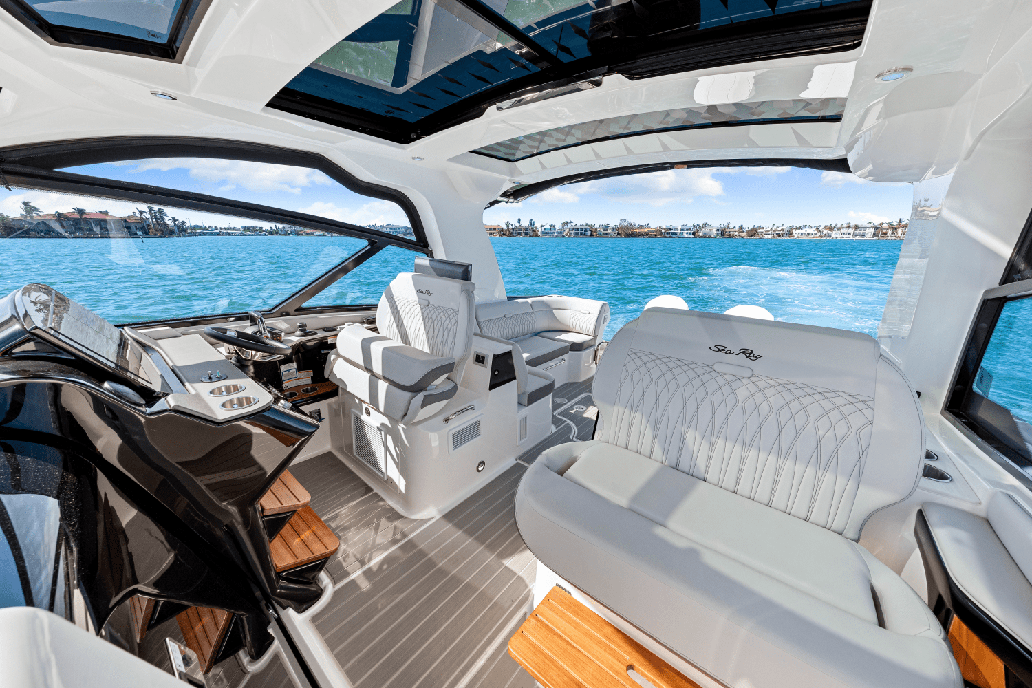 Slide: The Image of Sea Ray 370DA OB 2024 - 47