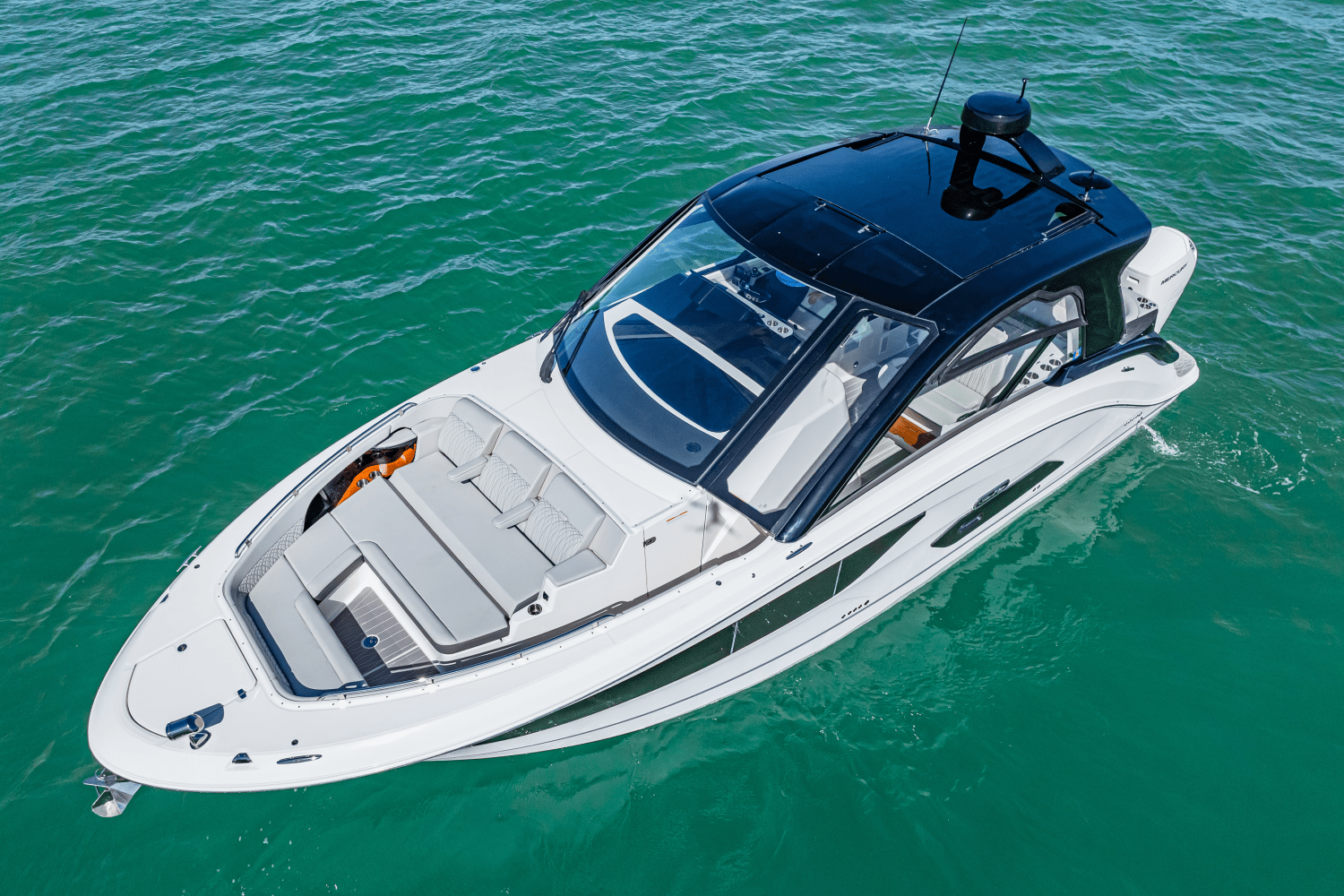 Slide: The Image of Sea Ray 370DA OB 2024 - 8