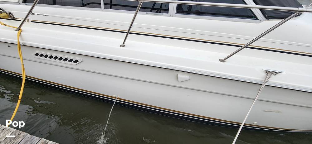 Slide: The Image of Sea Ray 370 Sedan Bridge 1995 - 14285801