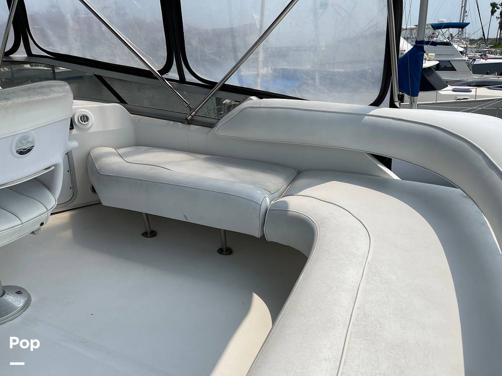 Slide: The Image of Fly Bridge Bench Passenger Seating With Storage - 14144185