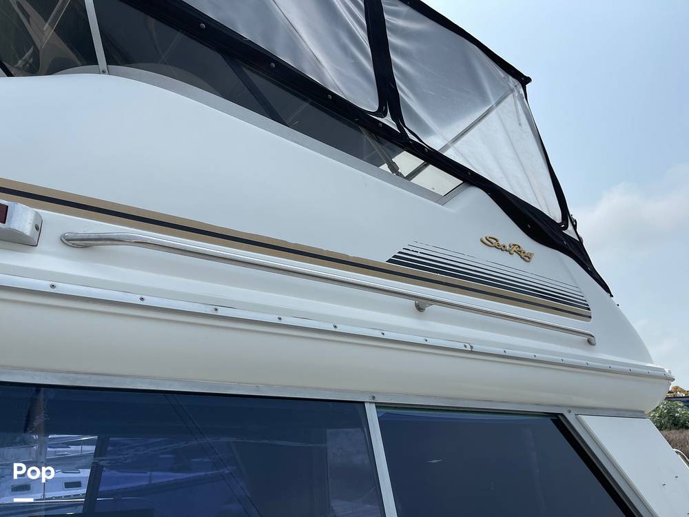 Slide: The Image of Sea Ray 370 Sedan Bridge 1996 - 14143835