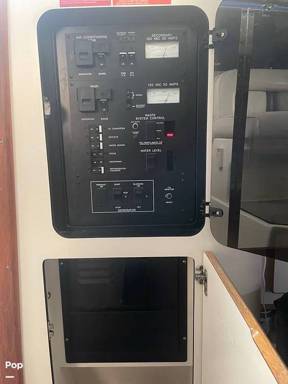 Slide: The Image of Sea Ray 370 Sundancer 1993 - 13036081
