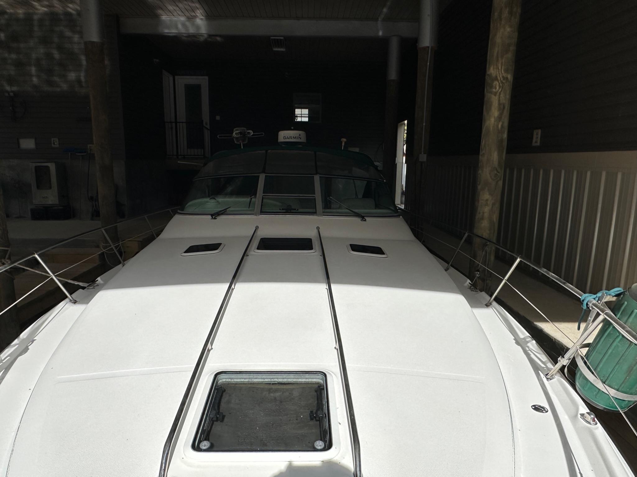 Slide: The Image of Sea Ray 370 Sundancer 1995 - 4