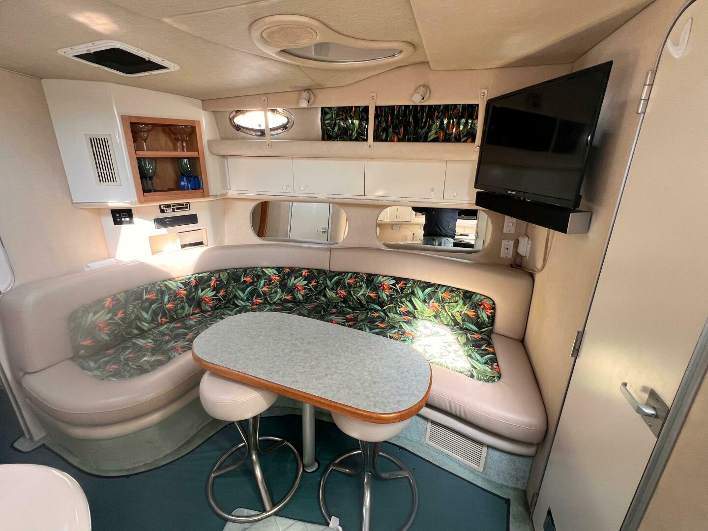 Slide: The Image of Sea Ray 370 Sundancer 1996 - 5106330